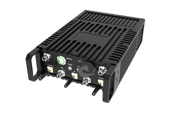 LKAV4601 दोहरी आवृत्ति 4G LTE मल्टी-नेटवर्क IP66 4W MIMO IP MESH रेडियो