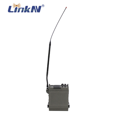 IP67 पोर्टेबल मिलिट्री रेडियो 50-70km MESH VHF UHF एकाधिक एन्क्रिप्शन